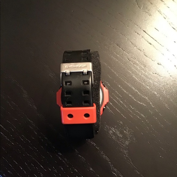 Two Casio G Shock watches - Picture 4 of 10